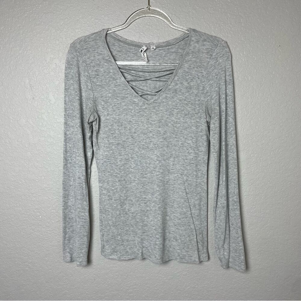CABLE & GAUGE Light Heather Gray Ribbed Long Sleeve Tee Size M